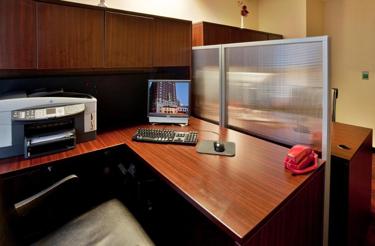 Holiday Inn Kansas City Downtown Aladdin Екстер'єр фото