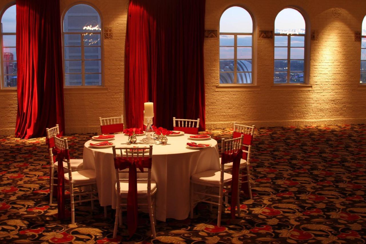 Holiday Inn Kansas City Downtown Aladdin Екстер'єр фото